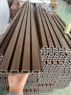 3D Hollow Grooved WPC Fluted Wpc Acustico Pannelli a Parete Rivestimento Decorazione di Pareti Esterne
