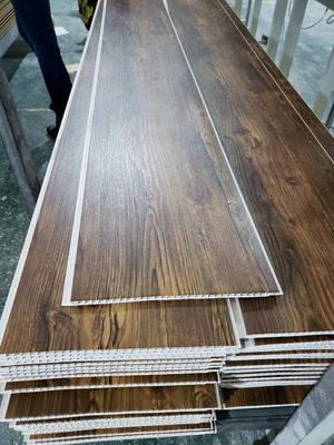 Rivestimento di plastica della parete del pannello per soffitti decorativo a prova di fuoco del PVC per il bagno domestico