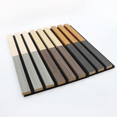 Impiallacciatura di legno Pannelli acustici di lusso Tessuto Scanalato scanalato in legno