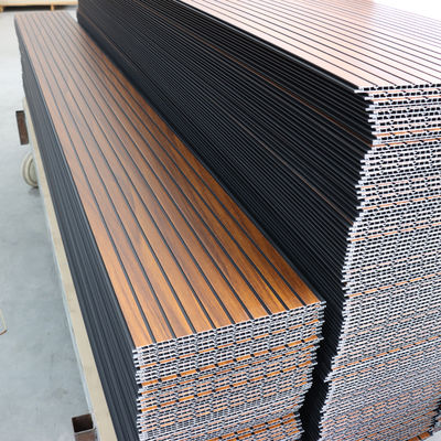 Pannello a parete a piombo in PVC Piano di PVC a prova di fuoco Pannello a parete in PVC leggero per decorazioni d'interni Pannello a parete in PVC all'ingrosso Facile installazione