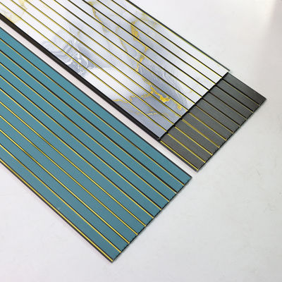 Pannello per soffitto in PVC di grado commerciale per parete, impermeabile, resistente all'umidità, pannello murale in PVC per negozi, hotel, ristoranti