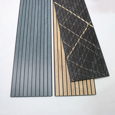 Pannello per soffitto in PVC di facile installazione per pareti Soluzione semplice per pannelli a parete Risparmia tempo e manodopera Basso costo di installazione Pannello a parete