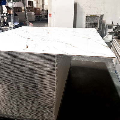 Pannello di parete di doccia in PVC impermeabile di qualità superiore per il rivestimento delle pareti delle zone umide