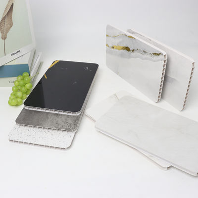 Fornitura all'ingrosso di pannelli doccia in PVC 1000x2400mm per progetti di costruzione