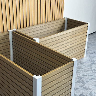 Letto di giardino a piantagione per giardino esterno