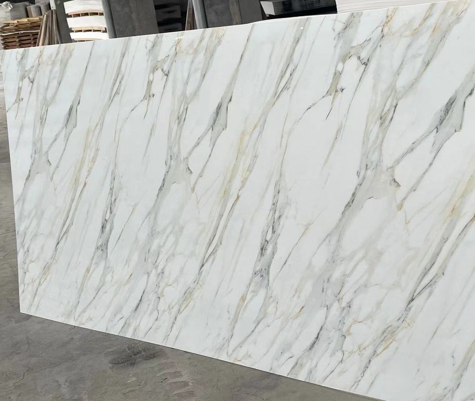 Pannello ricoprente UV del fondo della parete della decorazione interna dello strato del marmo del PVC