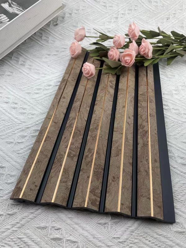 Parete di legno interna 3D di PS della decorazione impermeabile che riveste il modanatura di pannelli del cornicione