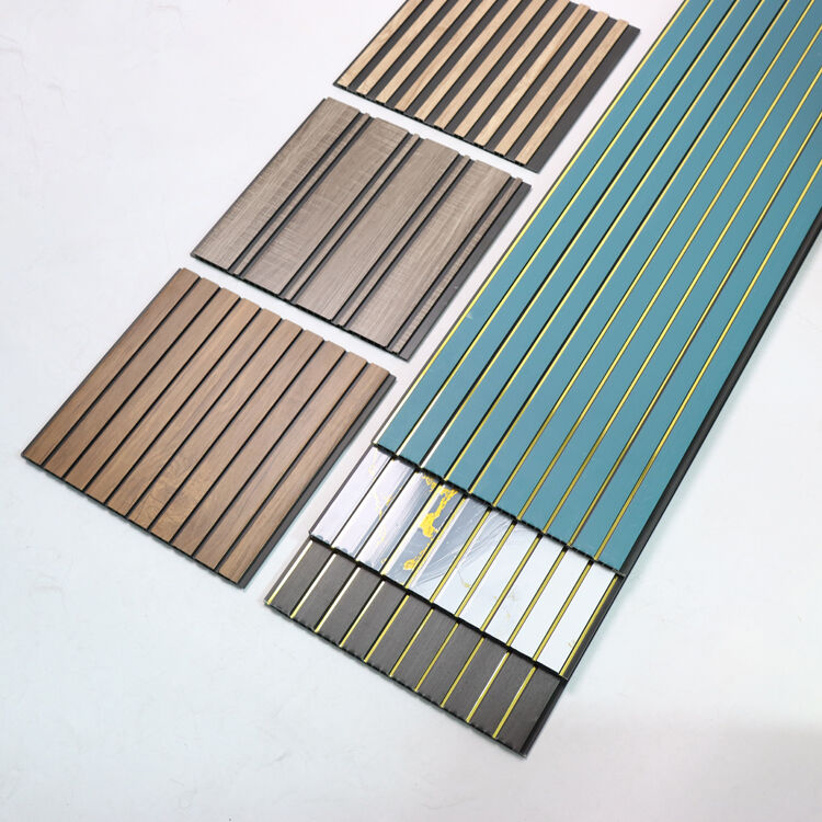 Pannello murale scanalato in PVC con superiore resistenza all'umidità e alla marcescenza, utilizzato in ristoranti, ospedali, laboratori