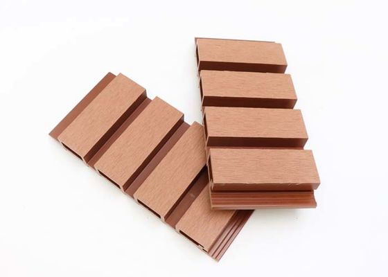 bordo composito di plastica della parete WPC di parete di 160x24mm del pannello di legno esteriore della cavità