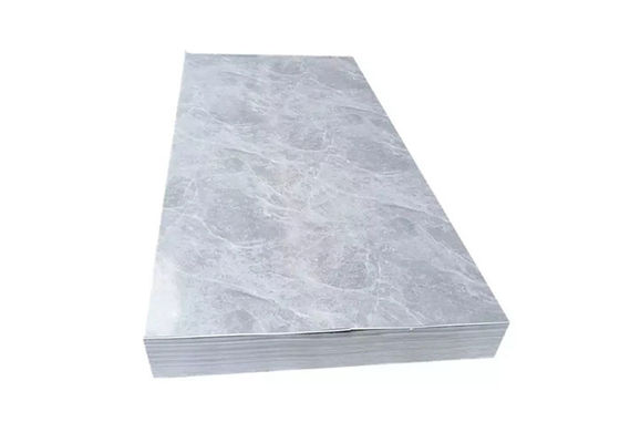 La parete interna Decotion impermeabilizza lo strato di plastica di marmo UV 1220x2800mm del PVC