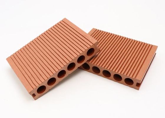 Decking composito di plastica di legno composito dei bordi di piattaforma di 140x25mm per il giardino