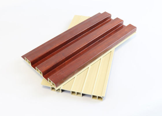 Il legno dell'interno della decorazione ha scanalato nei pannelli di parete composito di WPC 160mm x 24mm impermeabili