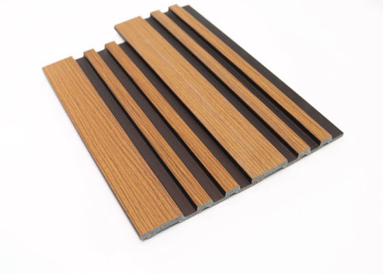 Il colore di legno Arabia Saudita ha scanalato nel pannello di parete interno di PS per la decorazione interna