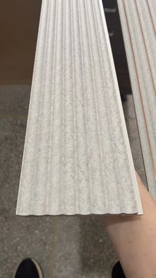 Parete di legno interna 3D di PS della decorazione impermeabile che riveste il modanatura di pannelli del cornicione