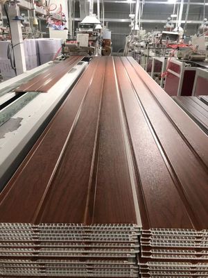 Interno di plastica laminato decorativo del pannello di parete dei pannelli per soffitti 25cm del PVC di legno