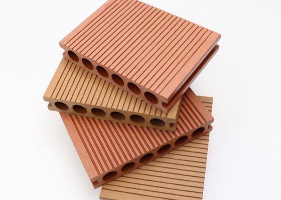 installazione facile di Decking di legno di plastica del giardino della pavimentazione della struttura del pellame di 140x25mm