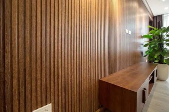 I pannelli di parete interni rivestiti UV laminati del PVC l'isolamento termico