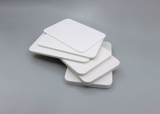 Materiale bianco decorativo interno 4x8ft di plastica della mobilia dei bordi della schiuma del PVC