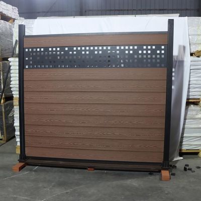 A prova d'umidità all'aperto di Panel Home Garden del recinto composito di plastica di legno di Wpc