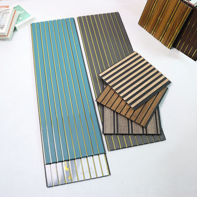 Pannello murale in PVC a installazione facile, sistema a scatto semplice per il fai-da-te nella ristrutturazione della casa